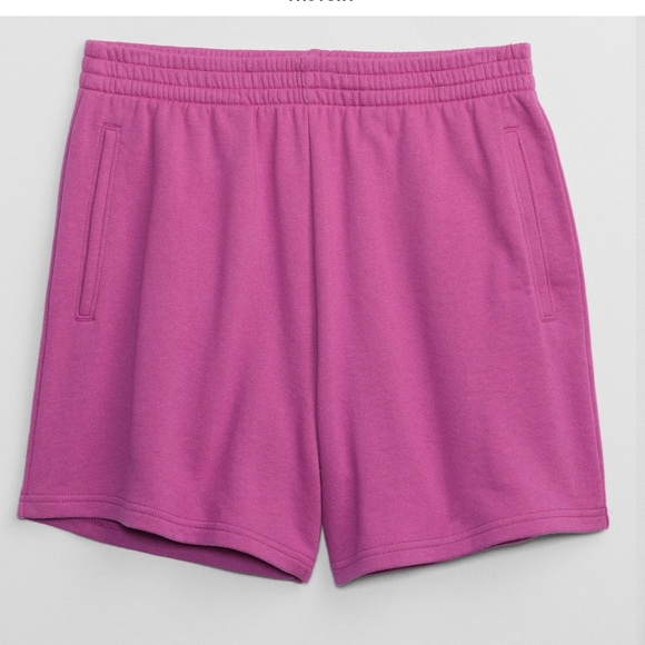 NWT GAP 5.5" Terry Shorts Color: New Fuchsia Purple - Picture 1 of 6
